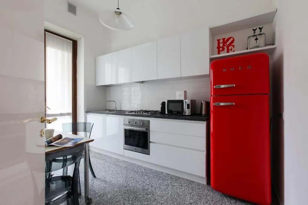 Hacca Collection - Porta Venezia 3Br Apartment Milan 0*,