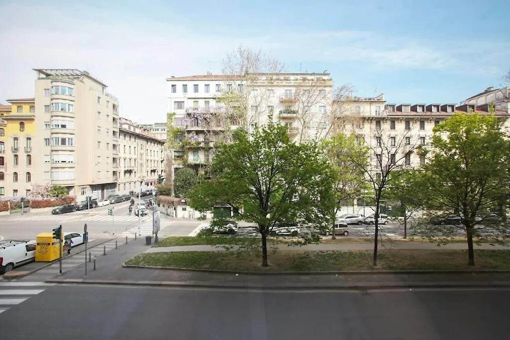 Hacca Collection - Porta Venezia 3Br Apartment Milan 0*,  Italy