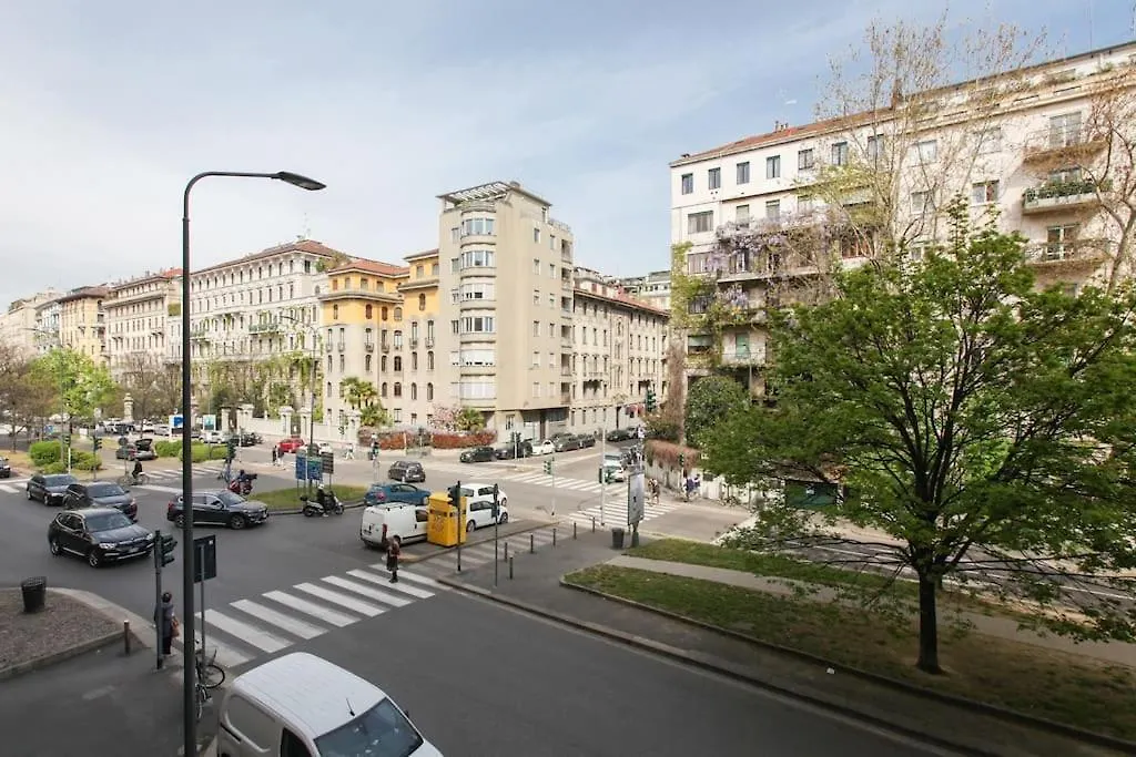 Hacca Collection - Porta Venezia 3Br Lägenhet Milano